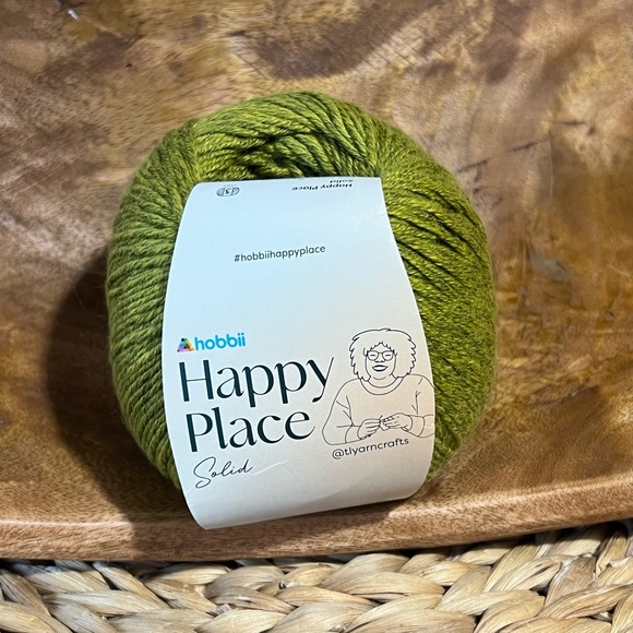 Happy Place Solid Yarn - Green - Picture 1 of 2